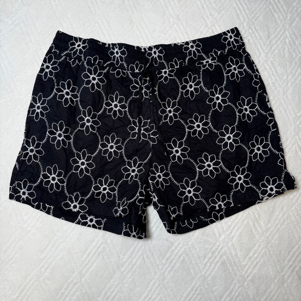 Coastal Cottagecore Calligraphie Shorts Womens XL Floral Embroidered Cotton